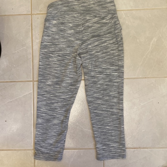 Danskin yoga pants - Picture 1 of 11